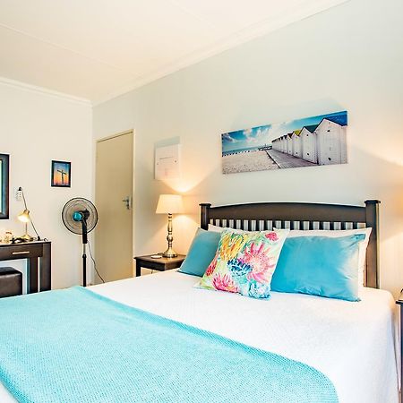 Leozet Self Catering Apartment Pretoria-Noord Extérieur photo