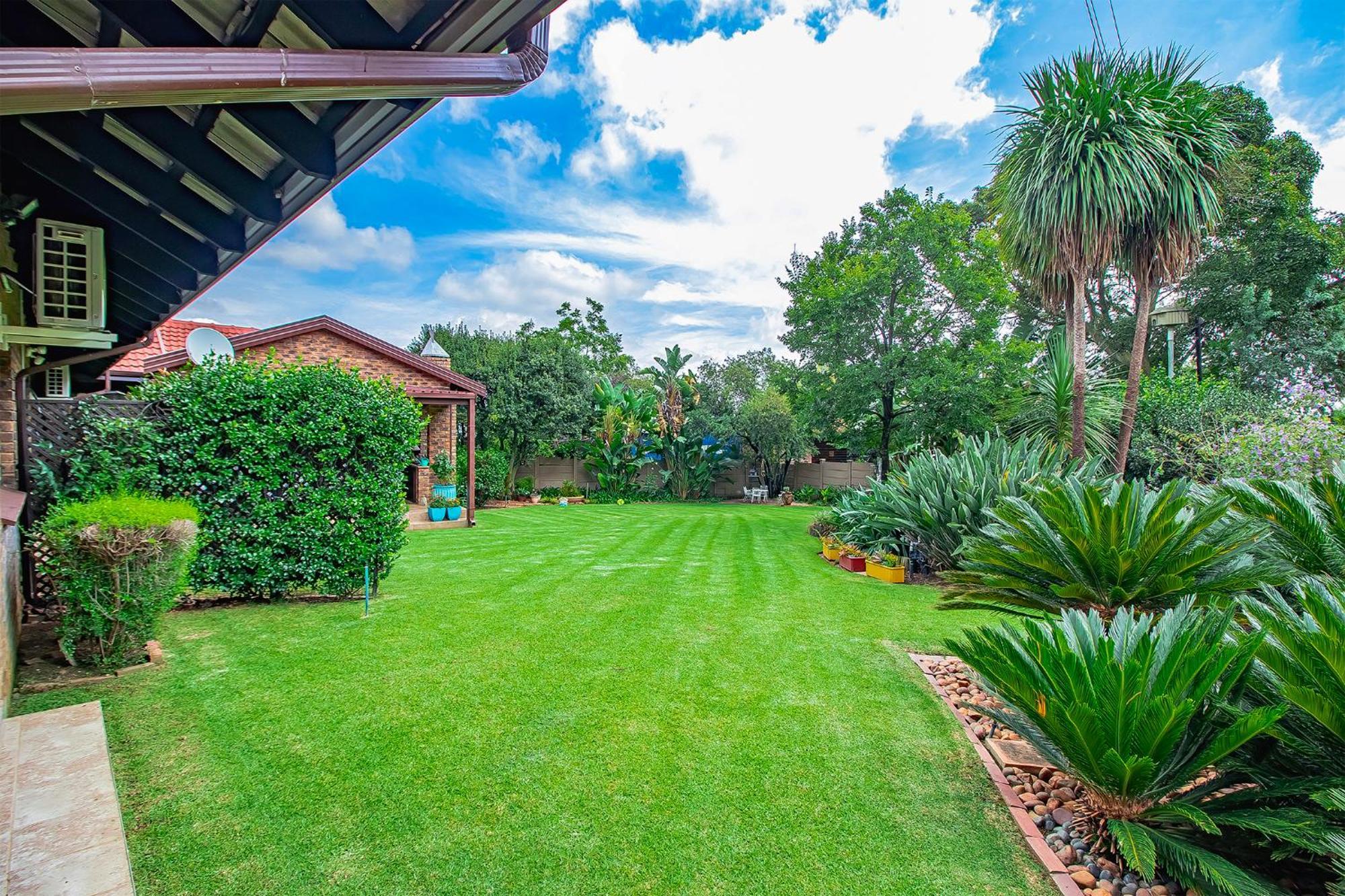 Leozet Self Catering Apartment Pretoria-Noord Extérieur photo