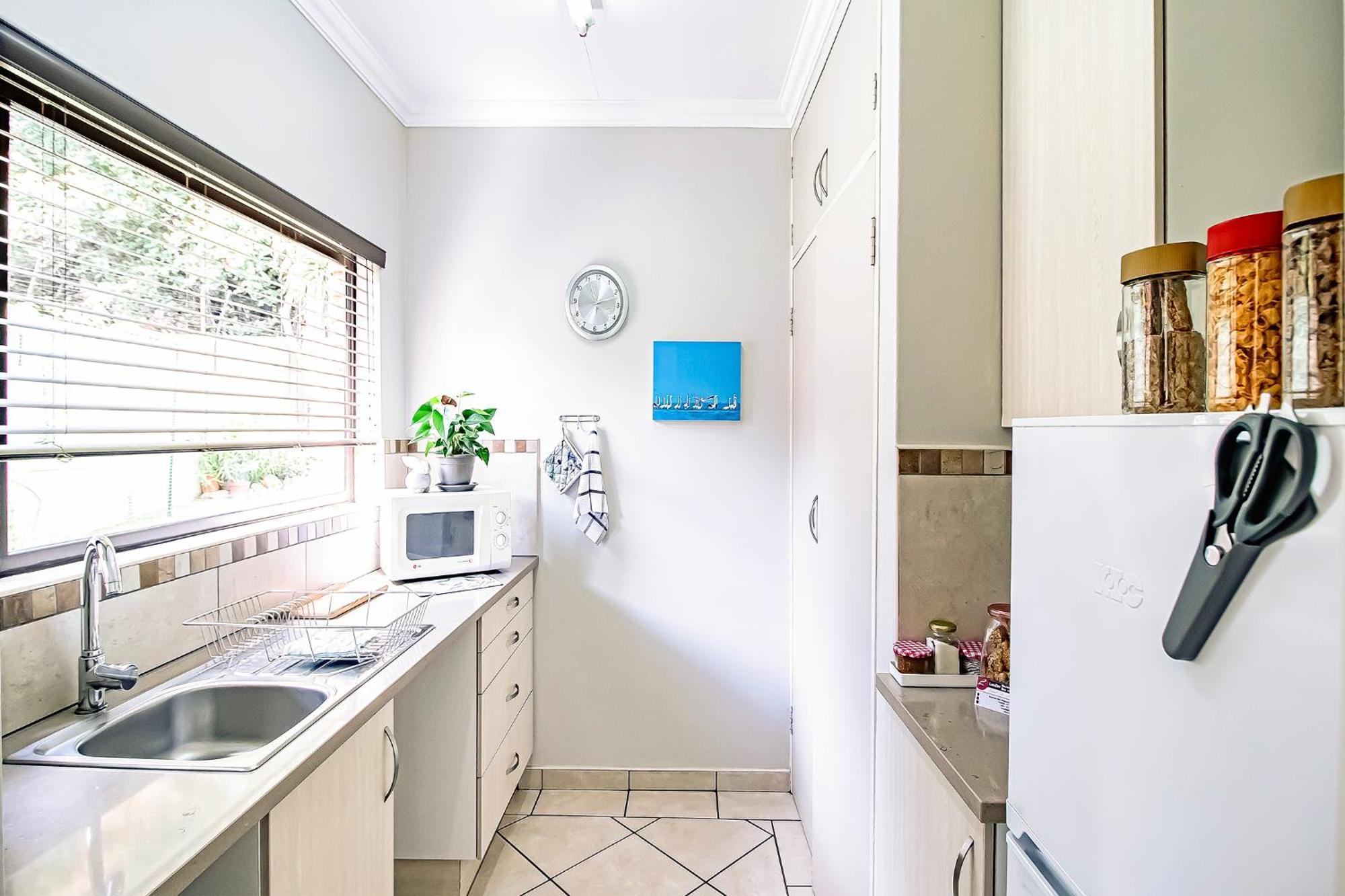 Leozet Self Catering Apartment Pretoria-Noord Extérieur photo