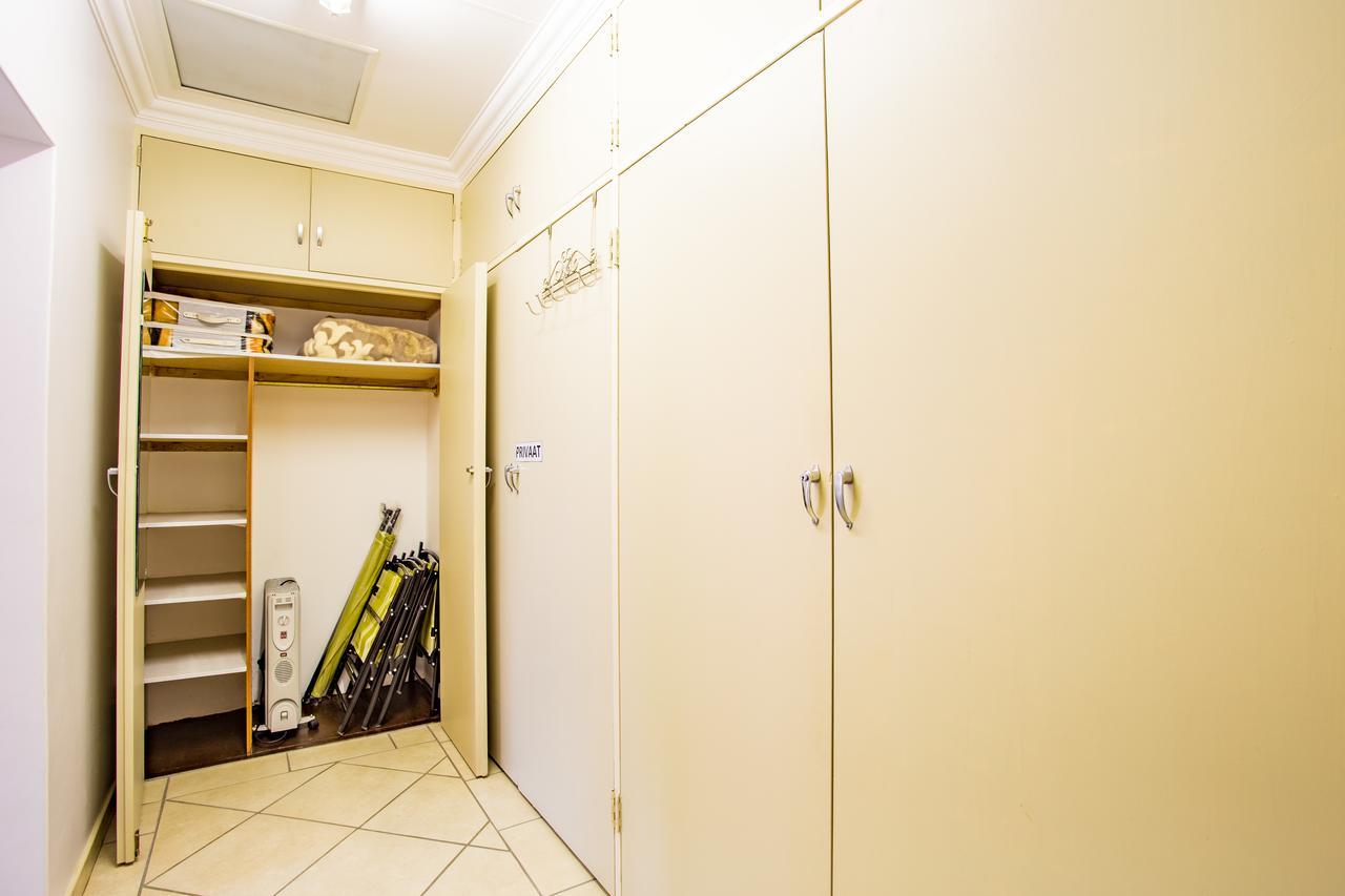 Leozet Self Catering Apartment Pretoria-Noord Extérieur photo